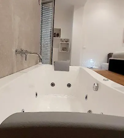 Barbara Classy 103 Apartment