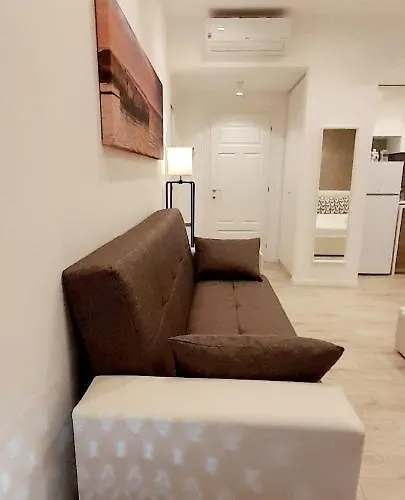 Barbara Classy 103, Wellness * Syracuse