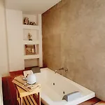 Barbara Classy 103, Wellness *